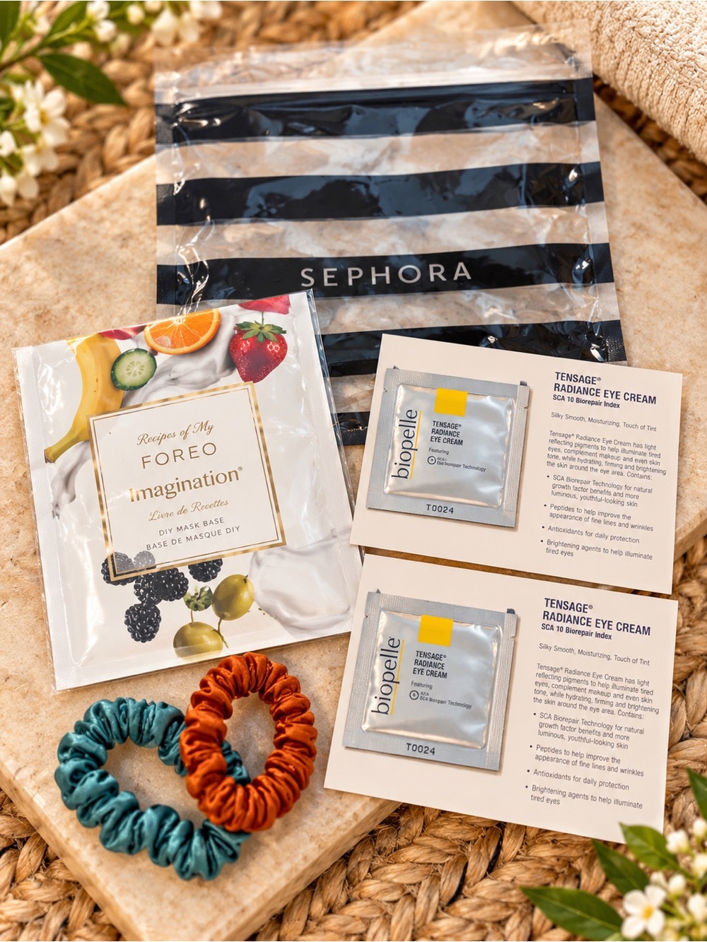 FOREO + Biopelle Skincare Sample Bundle | Eye Cream & DIY Mask